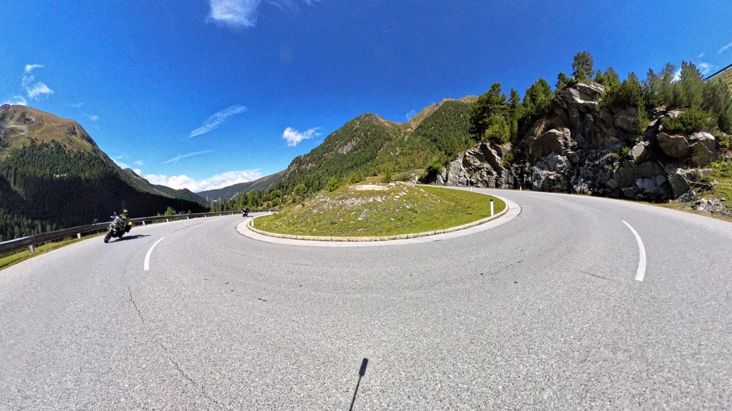 ÖSTERREICH: 7 tägige Motorradtour als GPX-Datei Download inkl. Unterkunftsempfehlungen