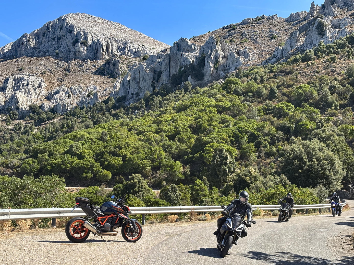 KORSIKA-SARDINIEN: 14 tägige Motorradtour als GPX-Datei Download inkl. Unterkunftsempfehlungen
