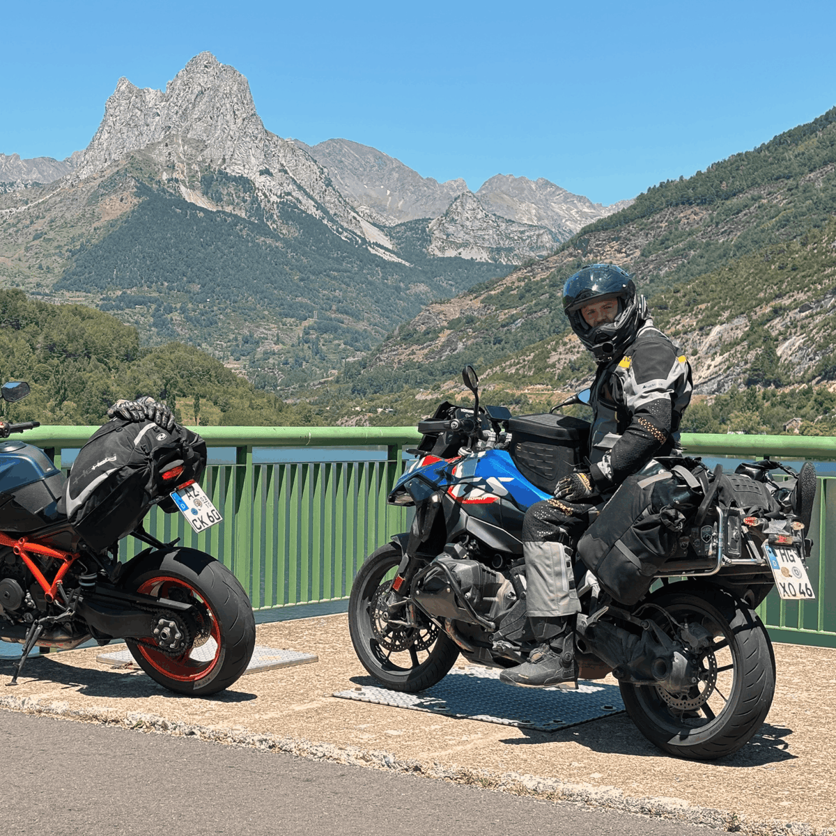 PYRENÄEN: 8 Tage Motorradtour als Guide inkl. GPX Download & Unterkunftsempfehlungen gpx download motorrad - motourvibes