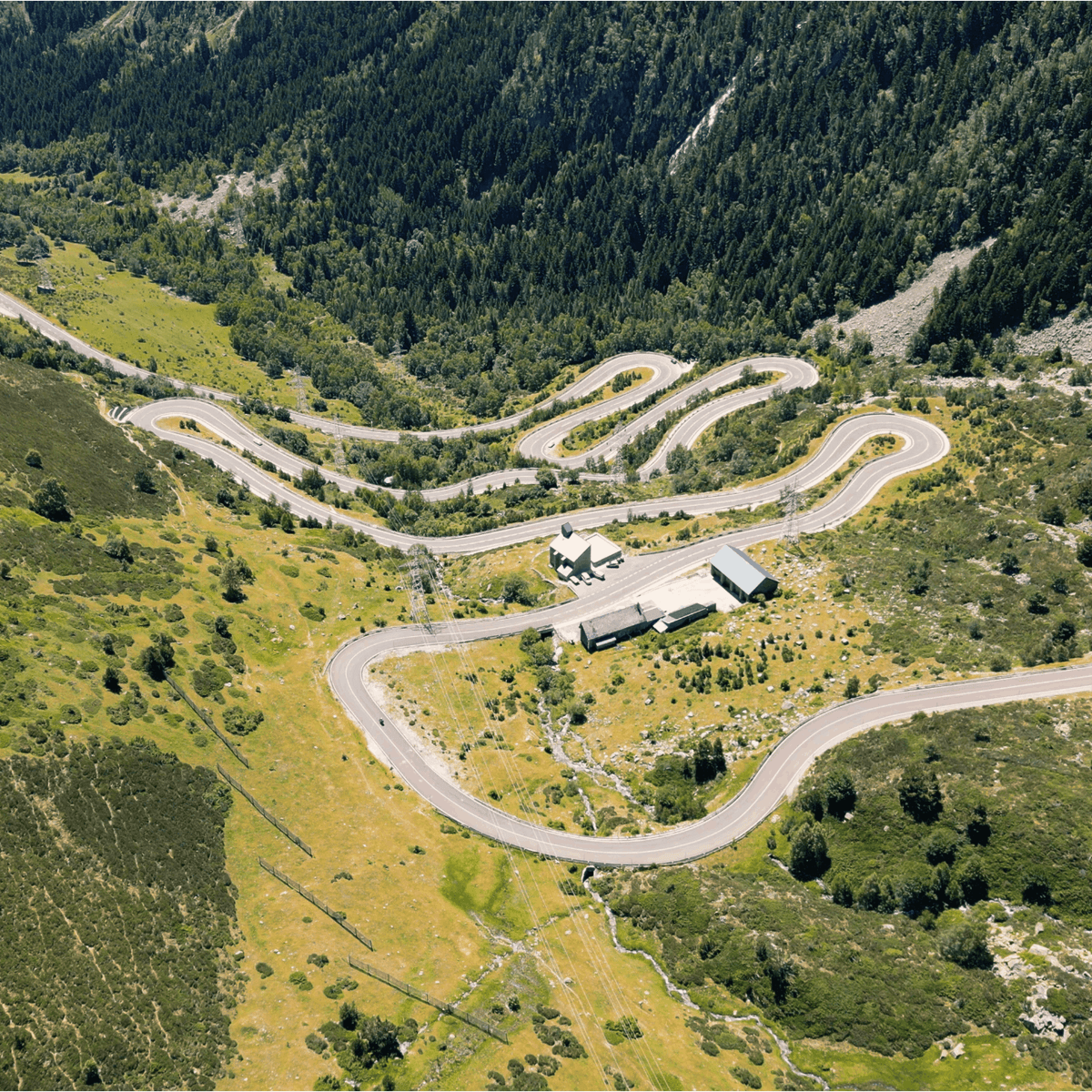 PYRENÄEN: 8 Tage Motorradtour als Guide inkl. GPX Download & Unterkunftsempfehlungen gpx download motorrad - motourvibes