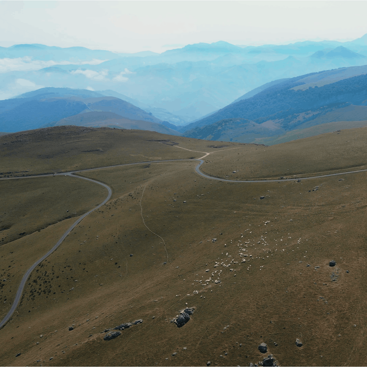 PYRENÄEN: 8 Tage Motorradtour als Guide inkl. GPX Download & Unterkunftsempfehlungen gpx download motorrad - motourvibes