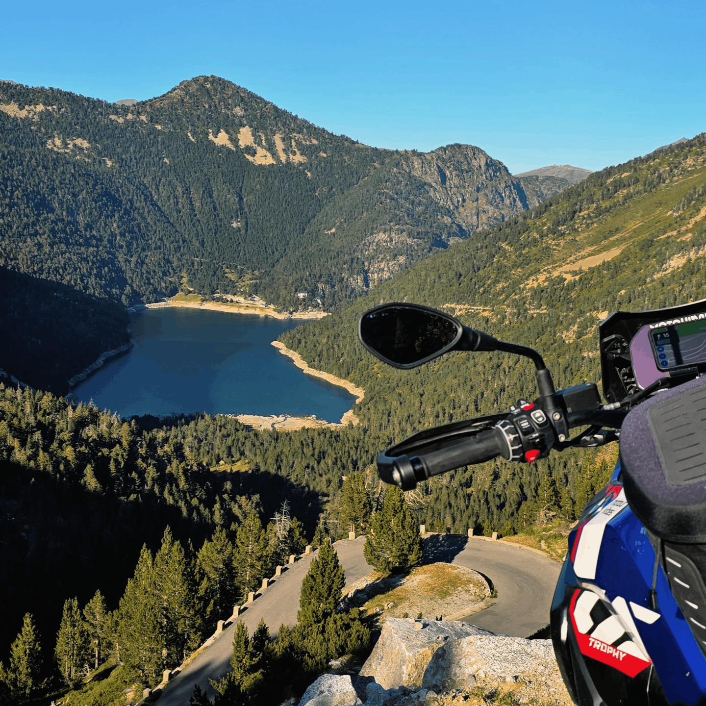 PYRENÄEN: 8 Tage Motorradtour als Guide inkl. GPX Download & Unterkunftsempfehlungen gpx download motorrad - motourvibes