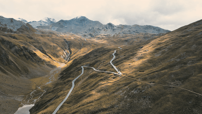 SCHWEIZ: 7 tägige Motorradtour als GPX - Datei Download inkl. Unterkunftsempfehlungen - motourvibes